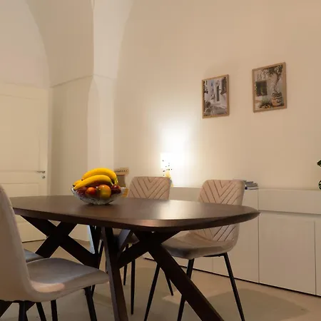 Dimora Delle Conce شقة